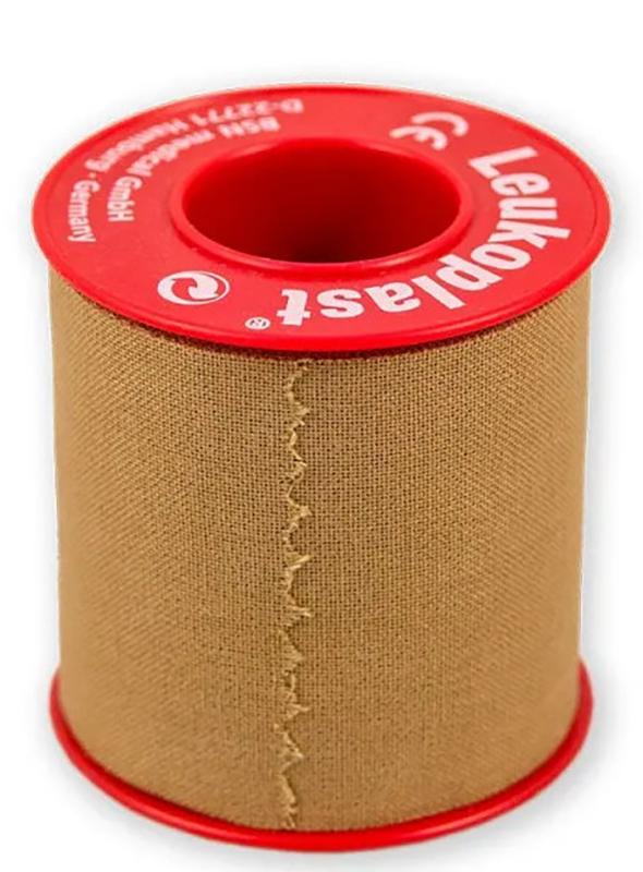 CEROTTO CHIRURGICO PER FISSAGGIO MEDICAZIONI IN ROCCHETTO LEUKOPLAST SUPPORTO VISCOSA COLOR PELLE MASSA ADESIVA CAUCCIU' OSSIDO DI ZINCO 10X500CM - Farmastop