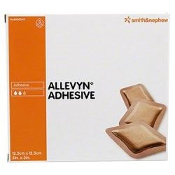 MEDICAZIONE IDROCELLULARE ADESIVA STERILE ALLEVYN ADHESIVE ALTAMENTE ASSORBENTE IN SCHIUMA DI POLIURETANO A STRUTTURA TRISTRATIFICATA 12,5X12,5CM 3 PEZZI - Farmastop