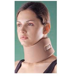 COLLARE CERVICALE OPPO A DENSITA' COMPATTA MISURA MEDIA SUPPORTA LA COLONNA CERVICALE IN POSIZIONE NEUTRALE O ANATOMICA E PROVVEDE AD IMMOBILIZZARLA CHIUSURA IN VELCRO - Farmastop