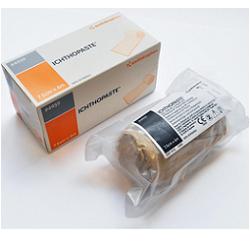 BENDA MEDICATA ICHTHOPASTE CON OSSIDO DI ZINCO ITTIOLO PER TRATTAMENTO ULCERE VENOSE ARTI INFERIORI 7,5X600 CM - Farmastop
