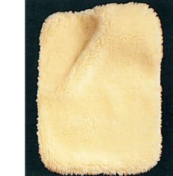 VELLO ANTIDECUBITO IN LANA NATURALE MISURA 100X70CM. INDICAZIONI: PREVENZIONE PIAGHE DA DECUBITO, DECORSI POST-OPERATORI E NEI LUNGODEGENTI, INCONTINENTI ALLETTATI O IN CARROZZELLA - Farmastop