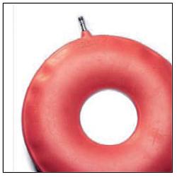 CIAMBELLA PER INVALIDI GONFIABILE IN GOMMA TEAM DELUXE IN SACCHETTO DIAMETRO 43 CM 1 PEZZO - Farmastop