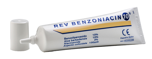 REV BENZONIACIN 10 CREMA 30 ML - Farmastop